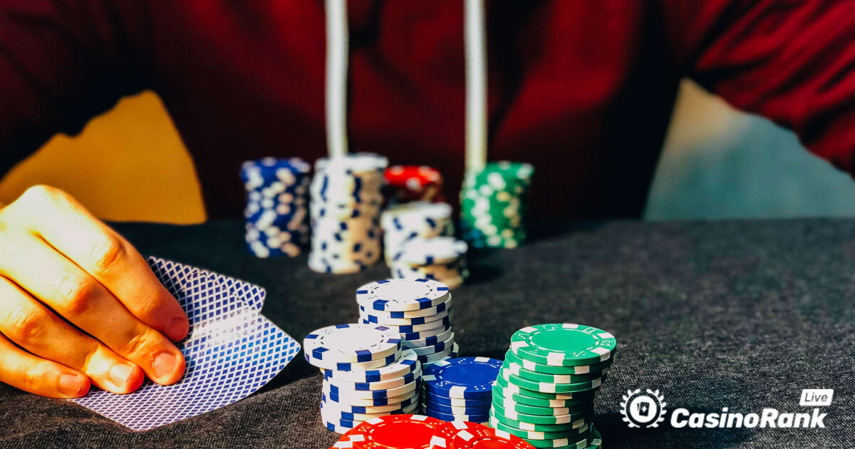 Lời khuyên cần có để người chơi giành chiến thắng trong các giải đấu Poker trực tiếp